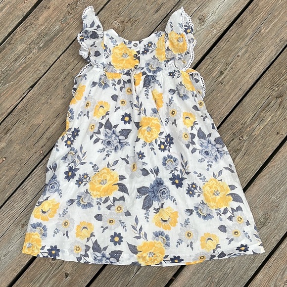 Rachel Ashwell precious ruffled dress 5T - Picture 4 of 5